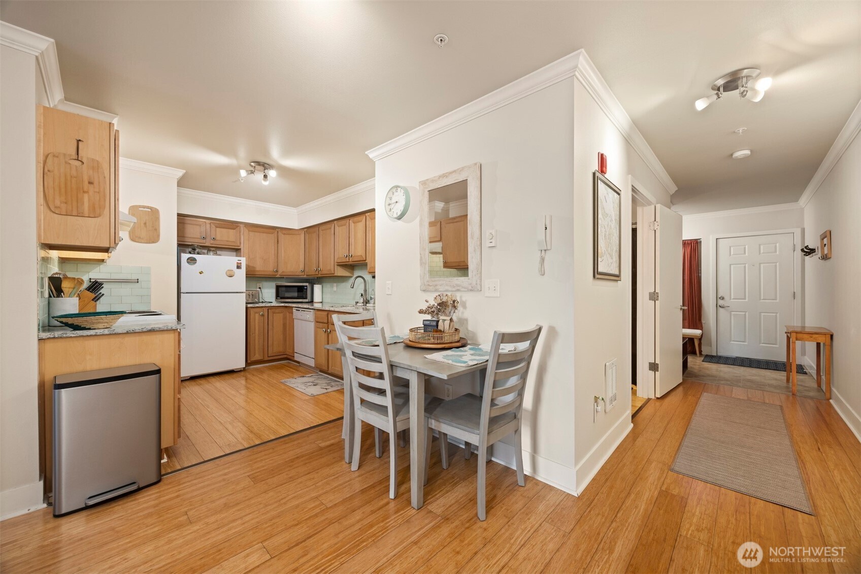 1001 North State Street, Unit 209 Bellingham, WA 98225 - Photo 7 of 33