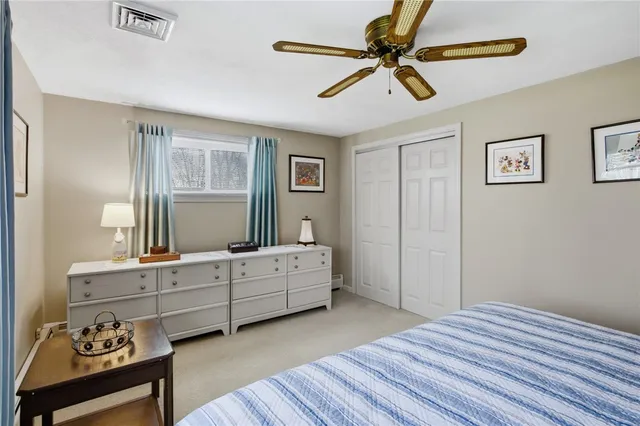 $650,000 | 11 Wendy Lane, South Kingstown, RI 02879