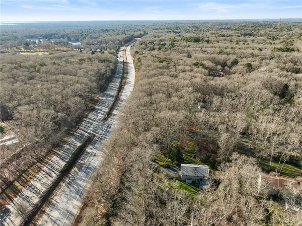 $630,000 | 11 Wendy Lane, South Kingstown, RI 02879