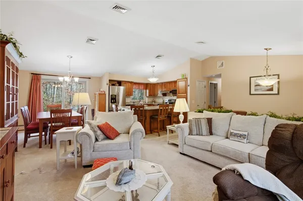 $630,000 | 11 Wendy Lane, South Kingstown, RI 02879
