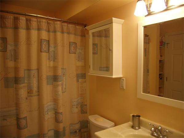 19 Beal's Cove Road, Unit B Hingham, MA 02043 - Photo 7 of 10 Gallery Image 7