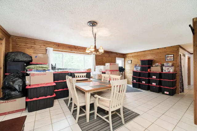 $189,900 | 925 South High Bridge Road, Wellston, MI 49689