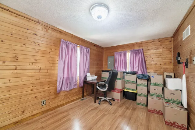 $189,900 | 925 South High Bridge Road, Wellston, MI 49689