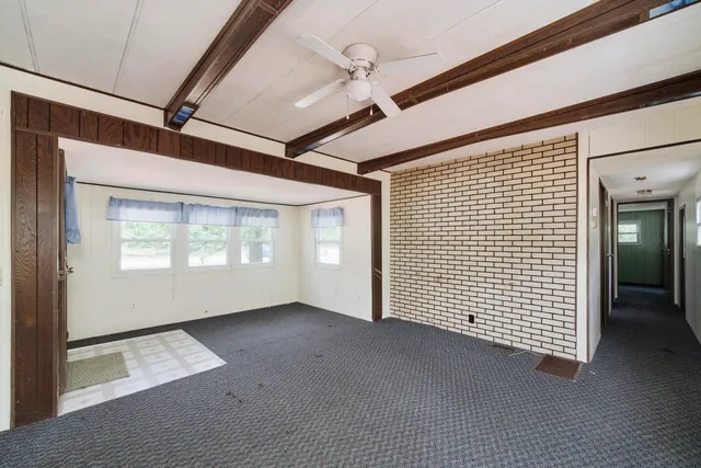 $189,900 | 925 South High Bridge Road, Wellston, MI 49689