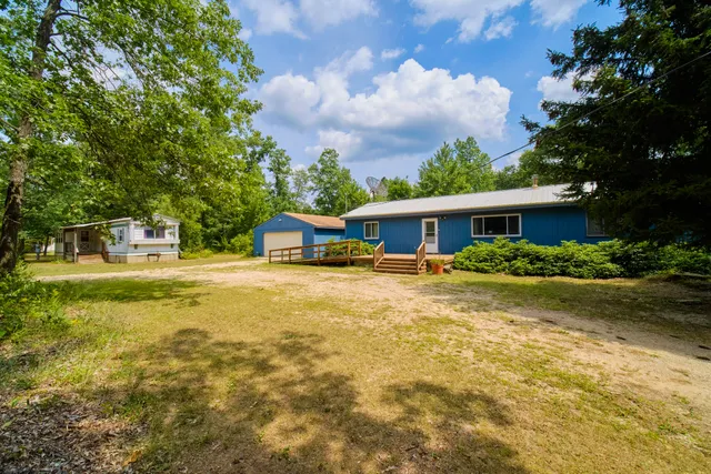 $189,900 | 925 South High Bridge Road, Wellston, MI 49689