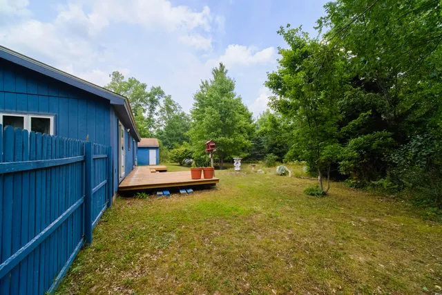 $189,900 | 925 South High Bridge Road, Wellston, MI 49689