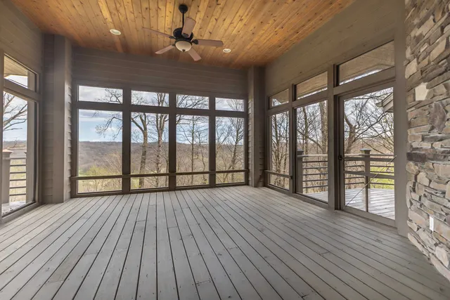 $799,000 | 8616 Fisher Road, Hanover, IL 61041