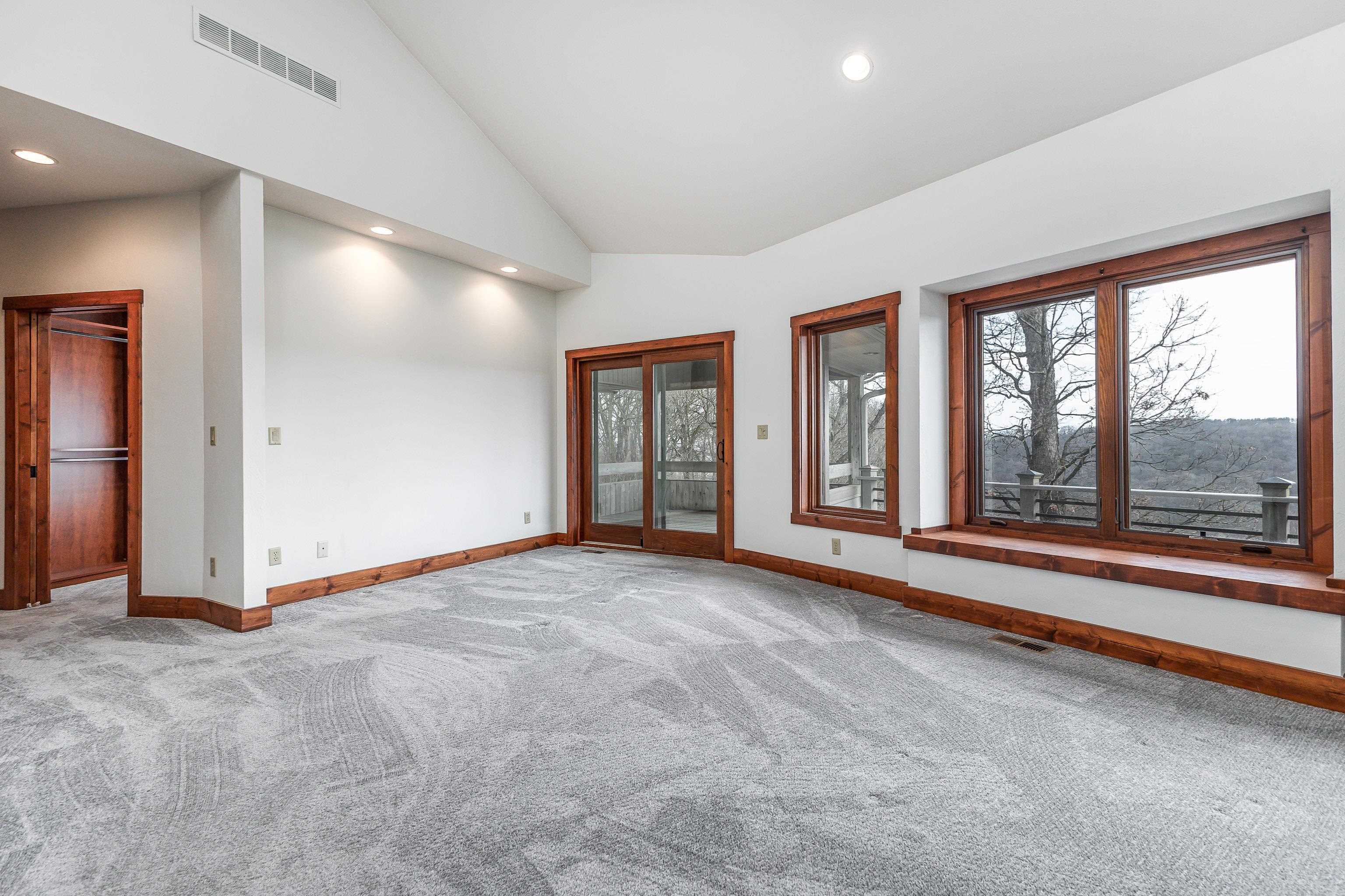 8616 Fisher Road Hanover, IL 61041 - Photo 33 of 74 an empty room with windows