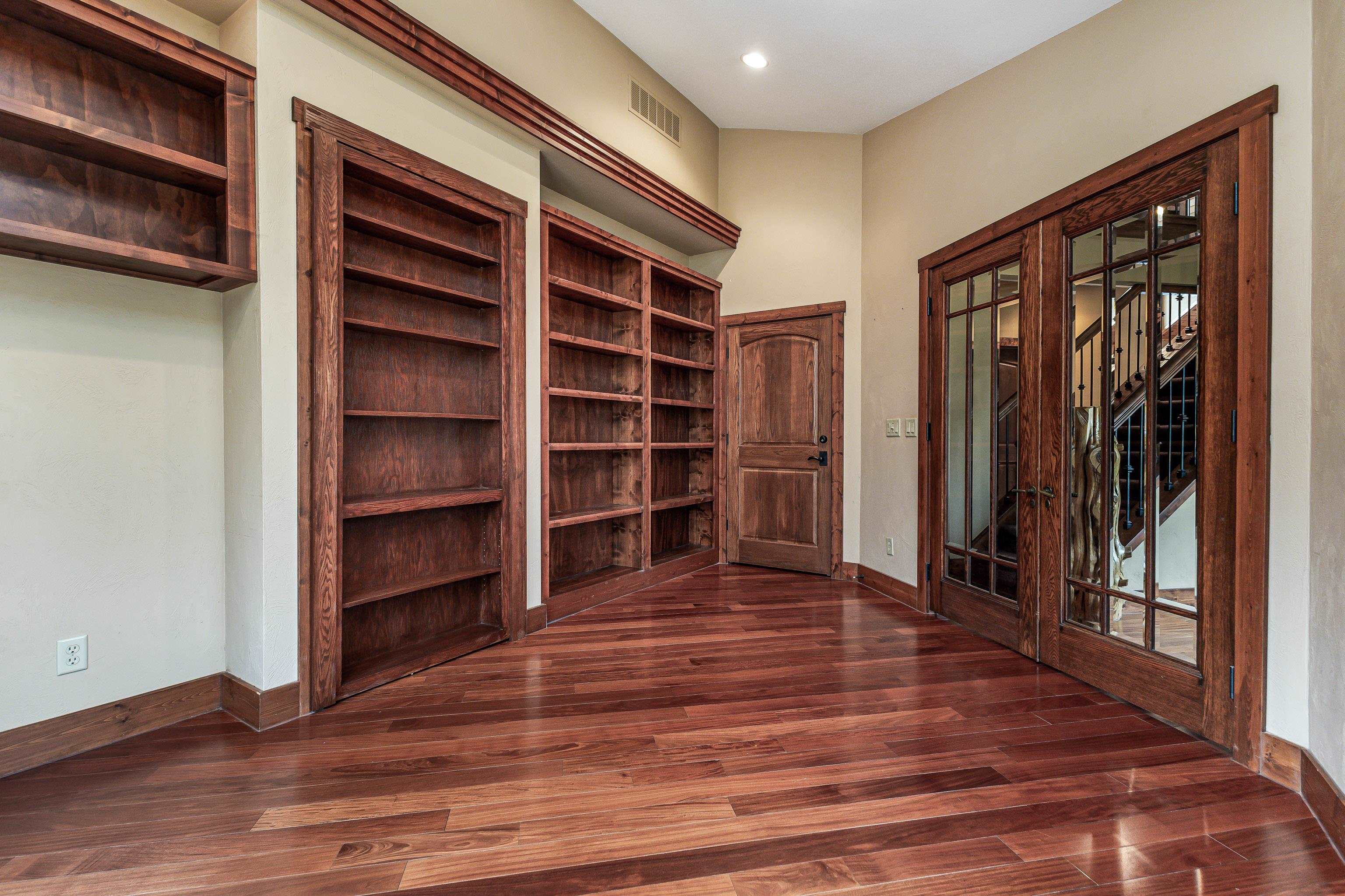 8616 Fisher Road Hanover, IL 61041 - Photo 39 of 74 a view of empty room with wooden floor and closet