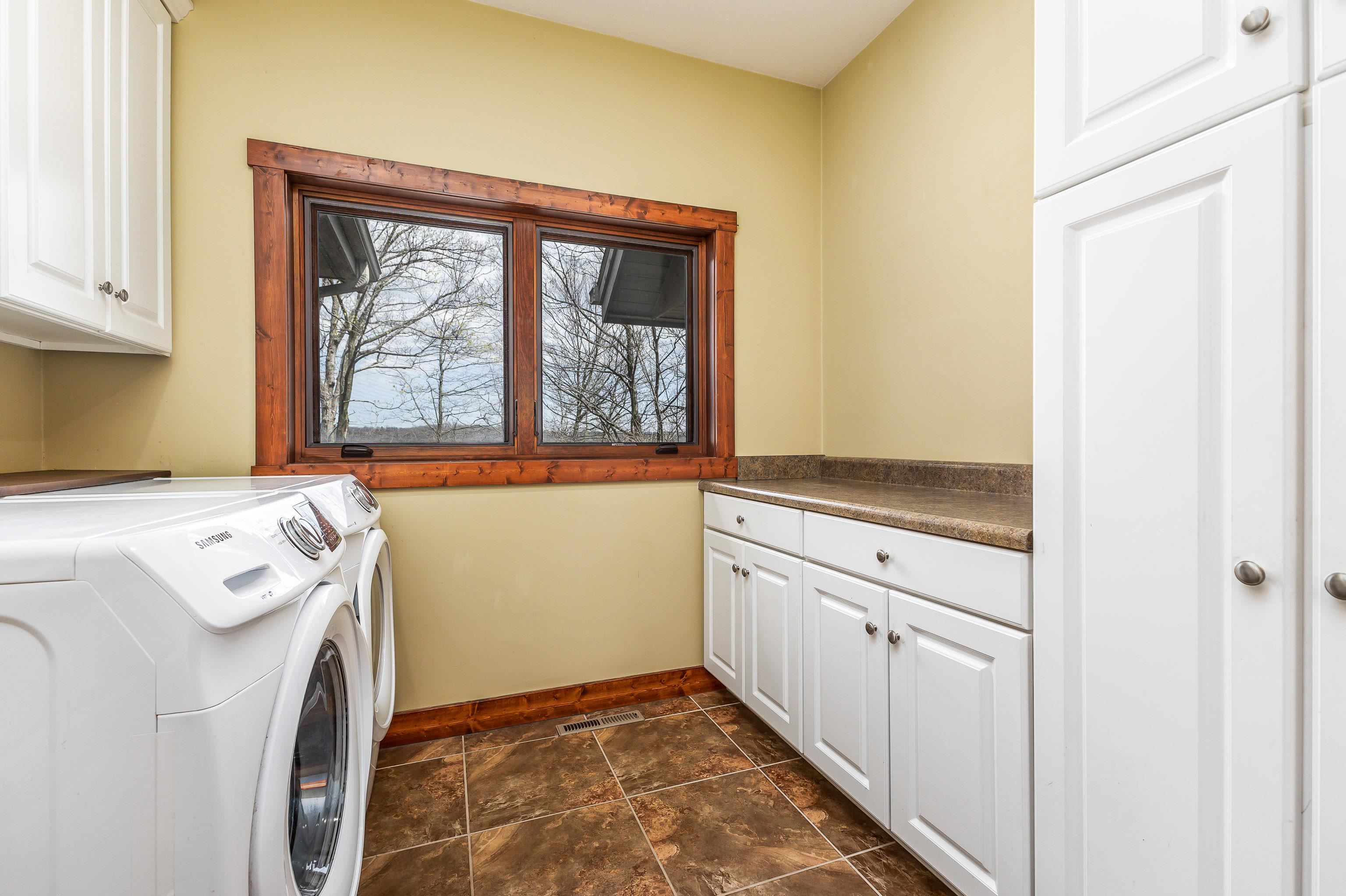 8616 Fisher Road Hanover, IL 61041 - Photo 45 of 74 a utility room with dryer and washer