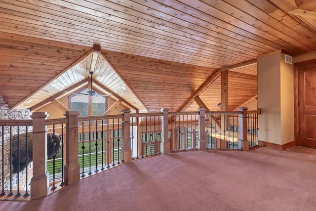 $799,000 | 8616 Fisher Road, Hanover, IL 61041