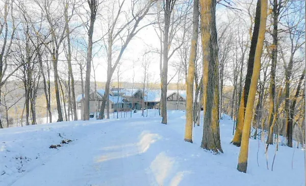 $799,000 | 8616 Fisher Road, Hanover, IL 61041