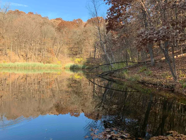 $799,000 | 8616 Fisher Road, Hanover, IL 61041