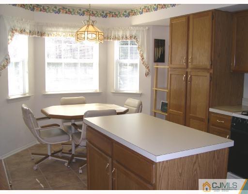 275 Nebula Road Piscataway, NJ 08854 - Photo 4 of 10