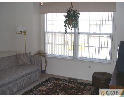 275 Nebula Road Piscataway, NJ 08854 - Photo 9 of 10