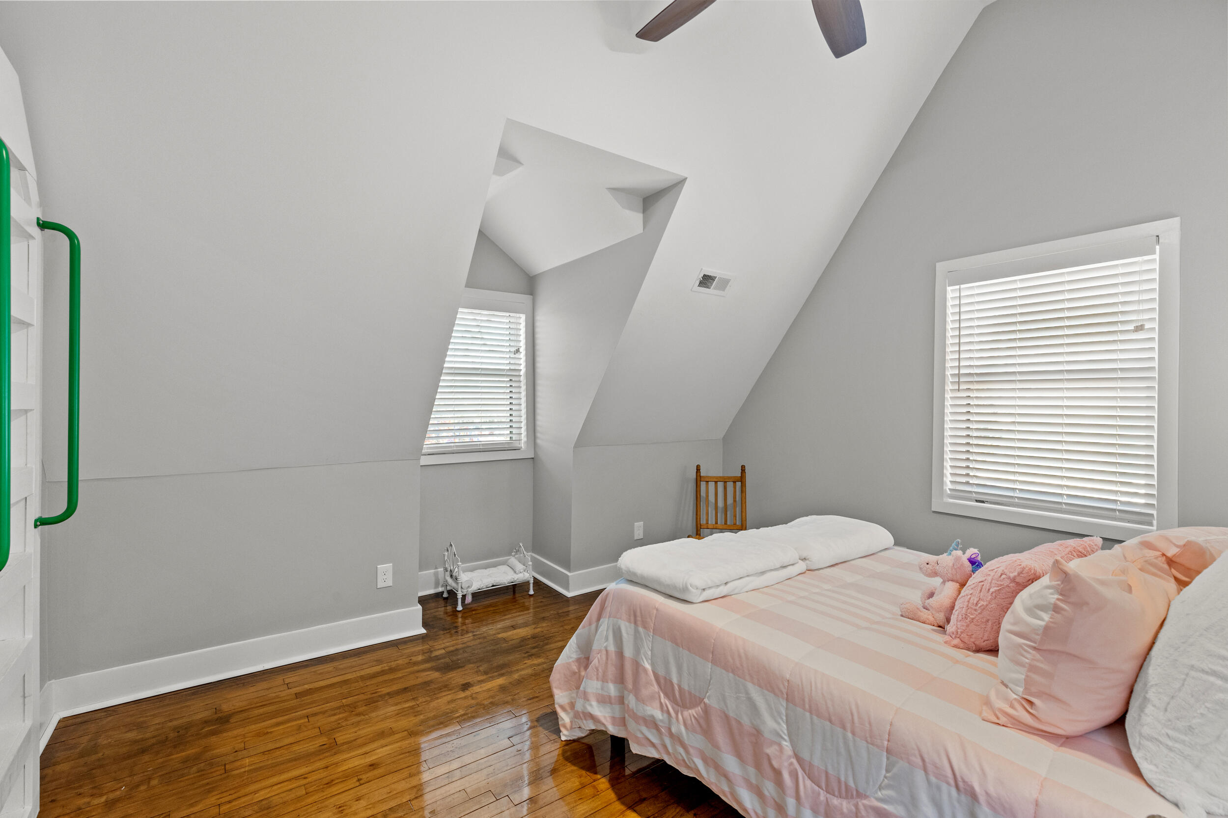 433 Cochran Road Lexington, KY 40502 - Photo 22 of 42 Interior