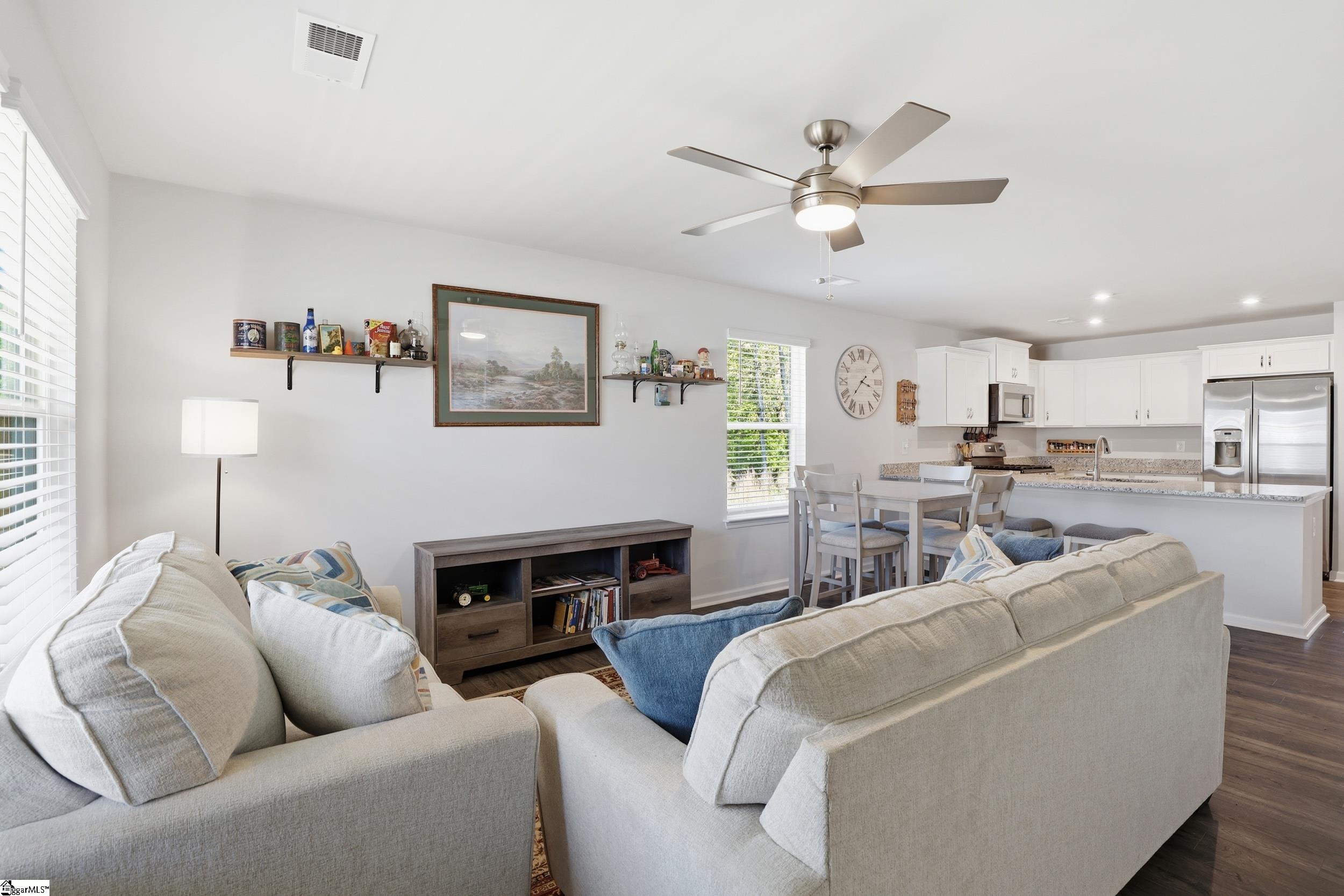 526 Winding Meadow Lane Greenville, SC 29607 - Photo 2 of 26 Gallery Image 2