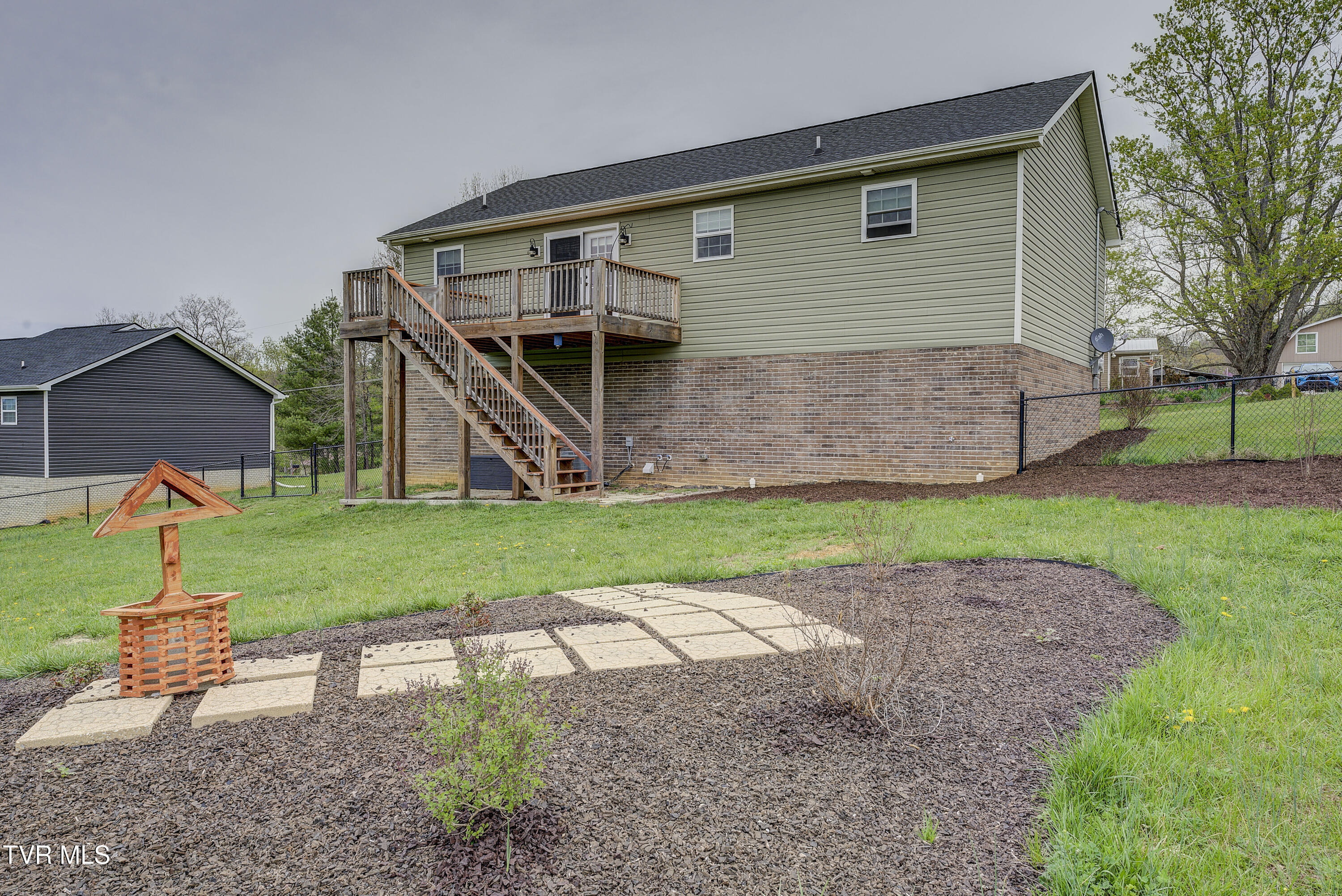 90 Carr Lane Fall Branch, TN 37656 - Photo 34 of 42 NorthCarr-31