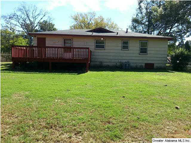 448 Sunhill Road Northwest Birmingham, AL 35215 - Photo 2 of 8