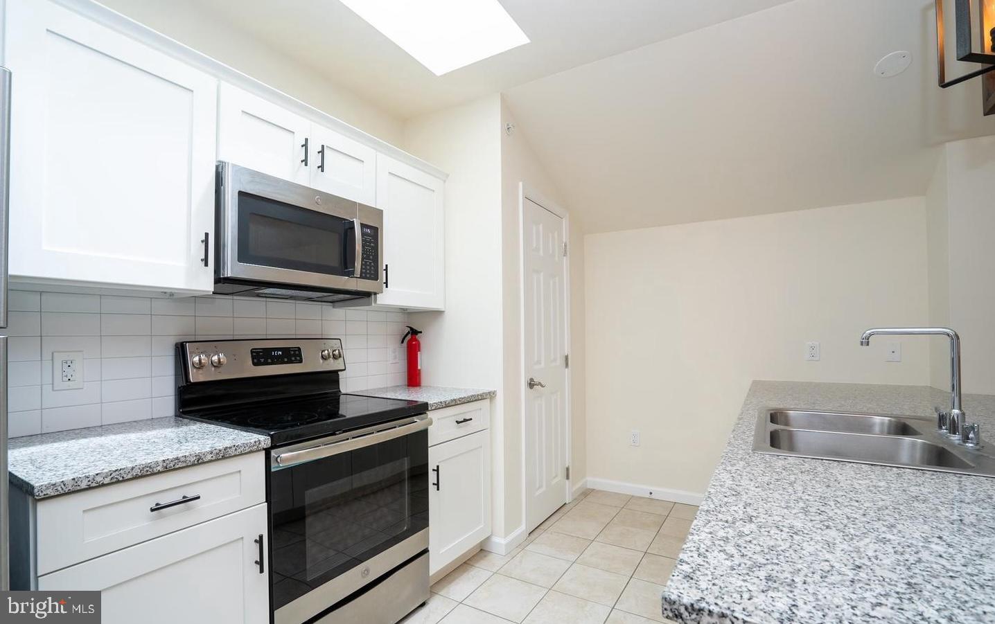 11 Cranbury Road, Unit 1 Princeton Junction, NJ 08550 - Photo 6 of 21