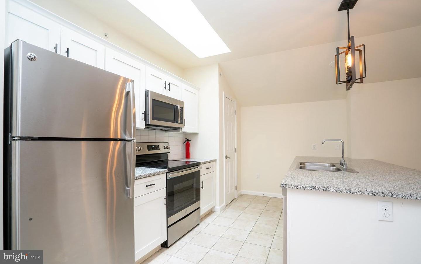 11 Cranbury Road, Unit 1 Princeton Junction, NJ 08550 - Photo 7 of 21