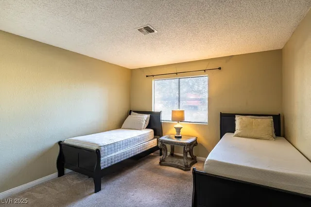 $1,650 | 1400 Santa Margarita Street, Unit B, Las Vegas, NV 89146