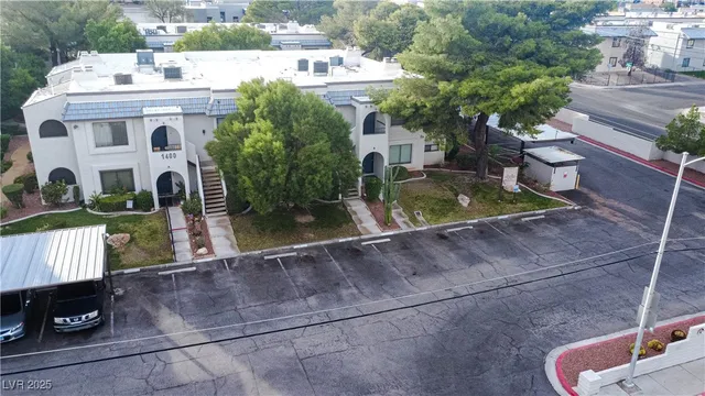 $1,650 | 1400 Santa Margarita Street, Unit B, Las Vegas, NV 89146