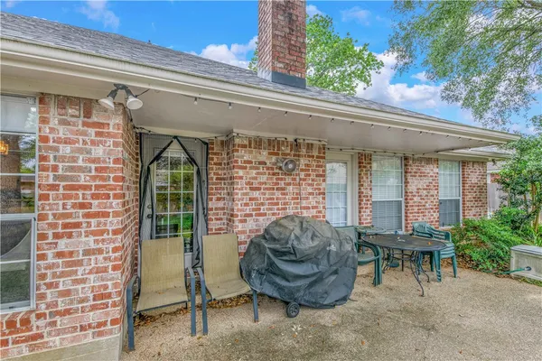 $3,000 | 4605 Double Eagle Court, College Station, TX 77845