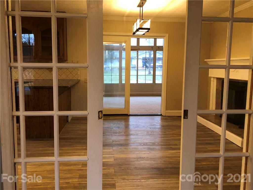 2116 Joe Road Statesville, NC 28625 - Photo 9 of 38 Gallery Image 9