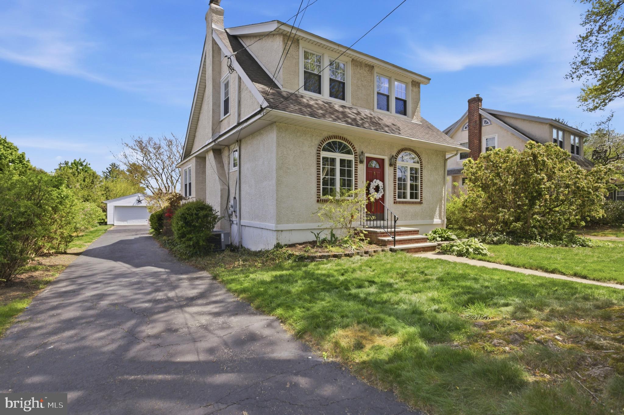 43 Lownes Lane Springfield, PA 19064 - Photo 2 of 32