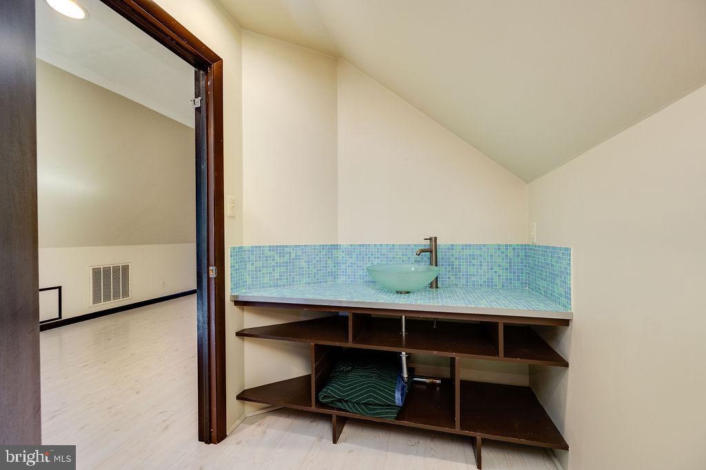 2039 School Road Pottstown, PA 19465 - Photo 66 of 92 Gallery Image 66