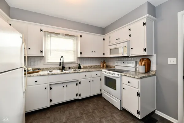 $237,000 | 4408 Brenda Drive, Anderson, IN 46013