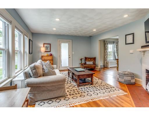 6 Osborne Road Medford, MA 02155 - Photo 6 of 26 Gallery Image 6