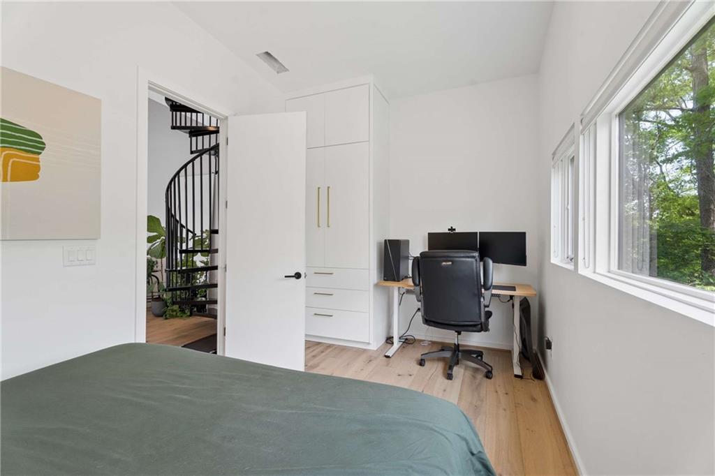 829 North Avenue Northeast, Unit 2 Atlanta, GA 30306 - Photo 21 of 36