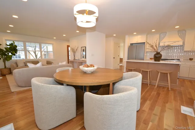 $1,049,000 | 188 Ralph Avenue, Babylon, NY 11702