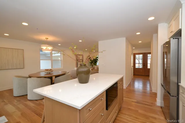 $1,049,000 | 188 Ralph Avenue, Babylon, NY 11702