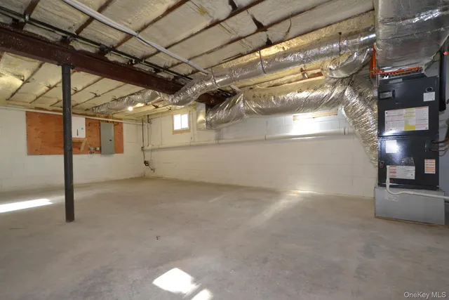 $1,049,000 | 188 Ralph Avenue, Babylon, NY 11702