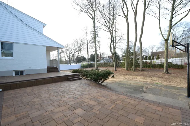 $1,049,000 | 188 Ralph Avenue, Babylon, NY 11702