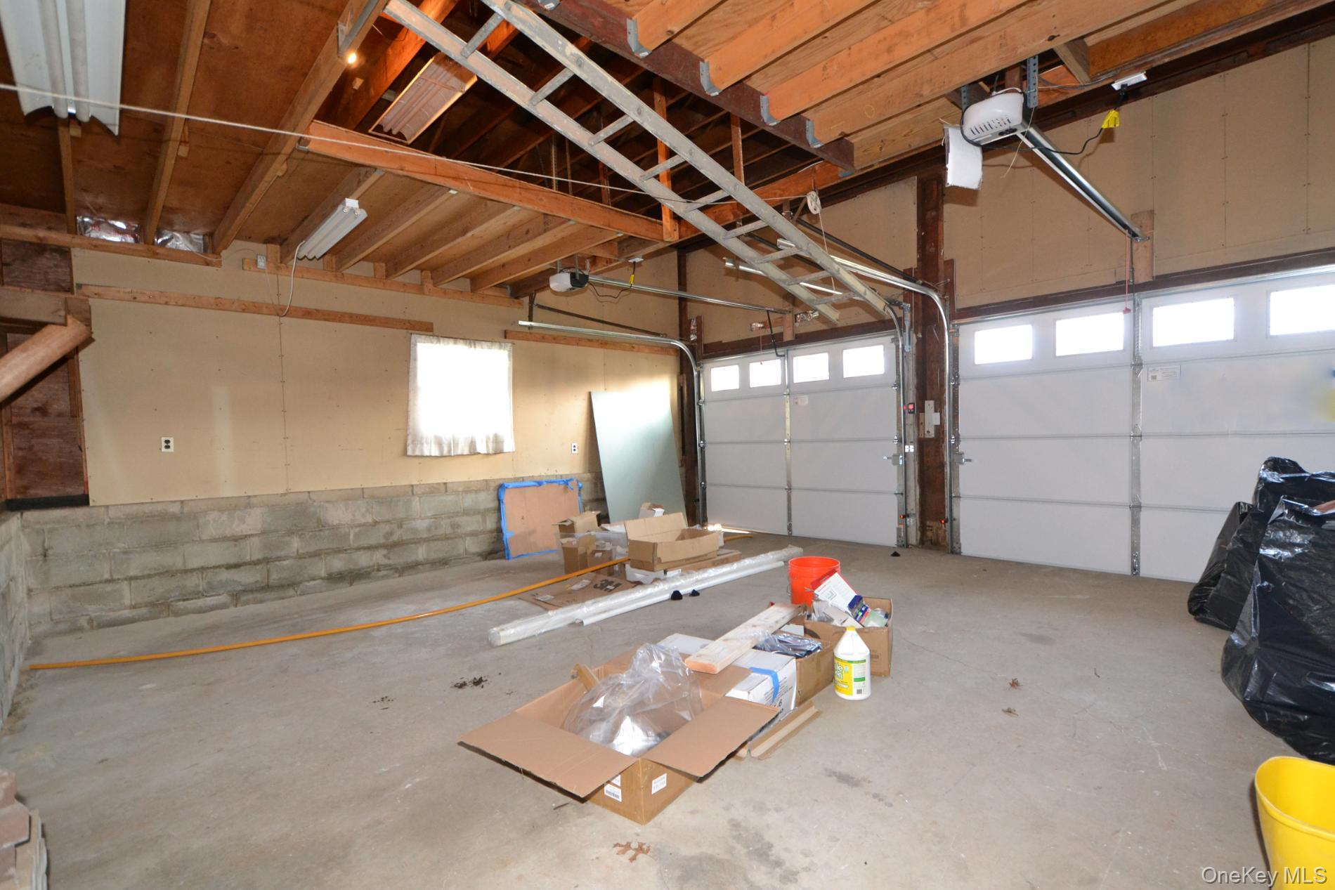 188 Ralph Avenue Babylon, NY 11702 - Photo 36 of 36