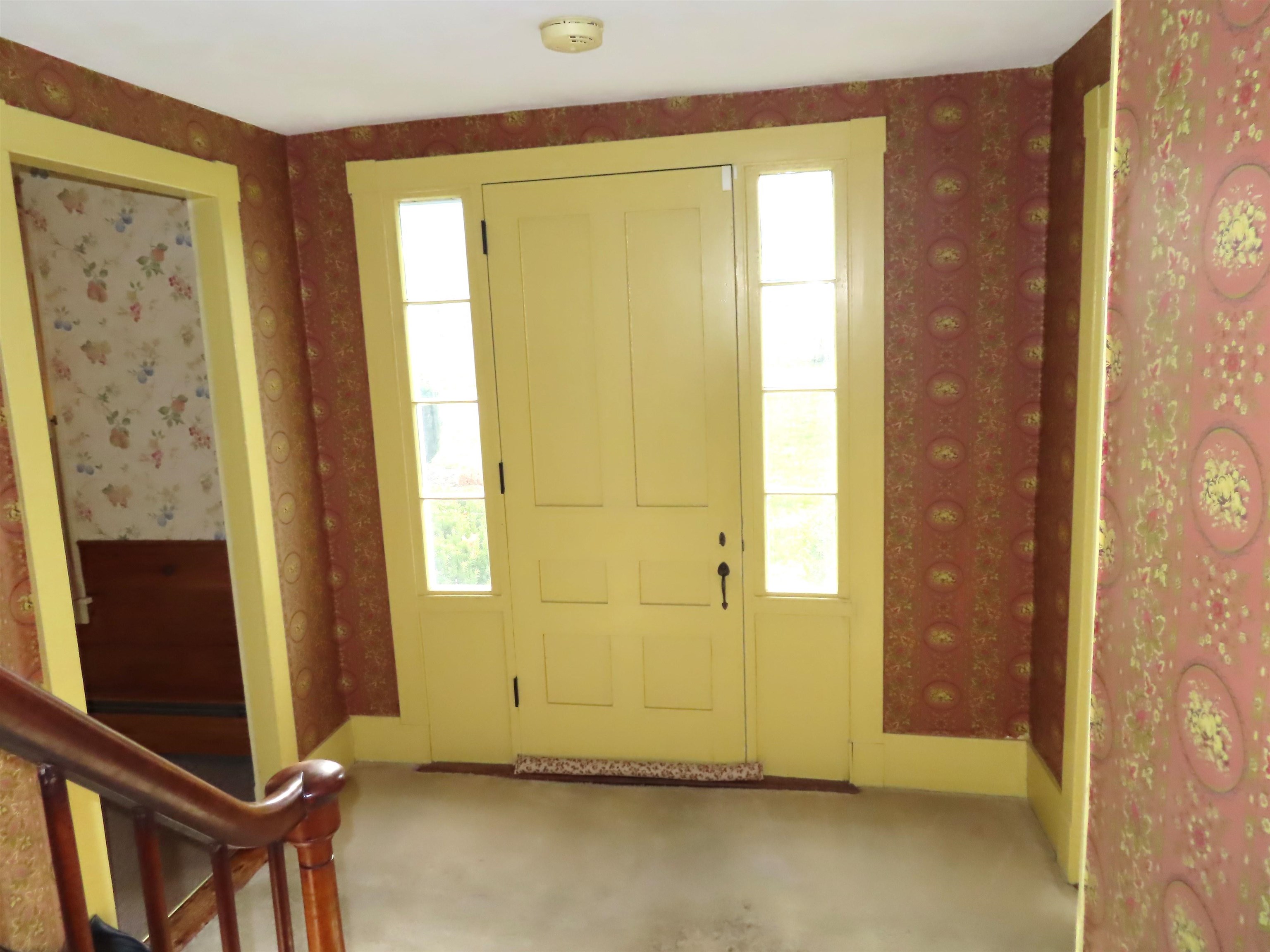 471 Chapman Road Keene, NH 03431 - Photo 11 of 46 Gallery Image 11