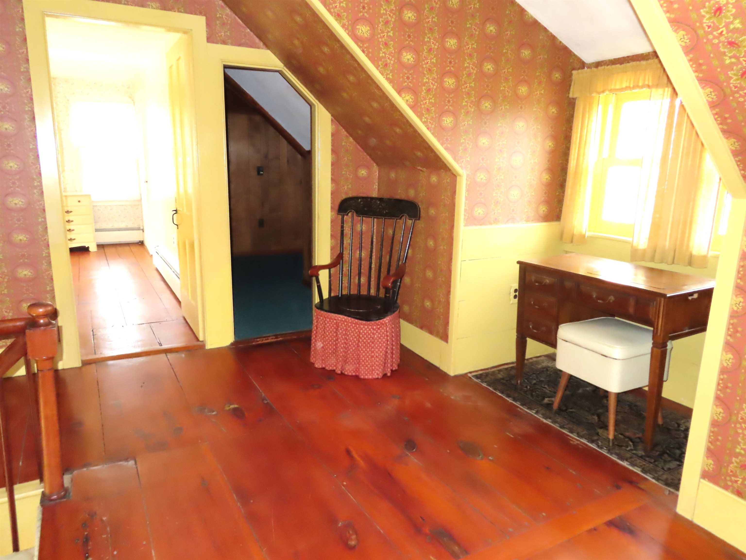 471 Chapman Road Keene, NH 03431 - Photo 23 of 50