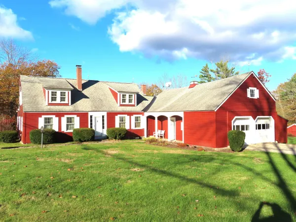 $395,000 | 471 Chapman Road, Keene, NH 03431