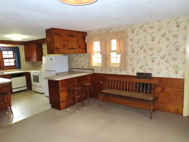 $575,000 | 471 Chapman Road, Keene, NH 03431