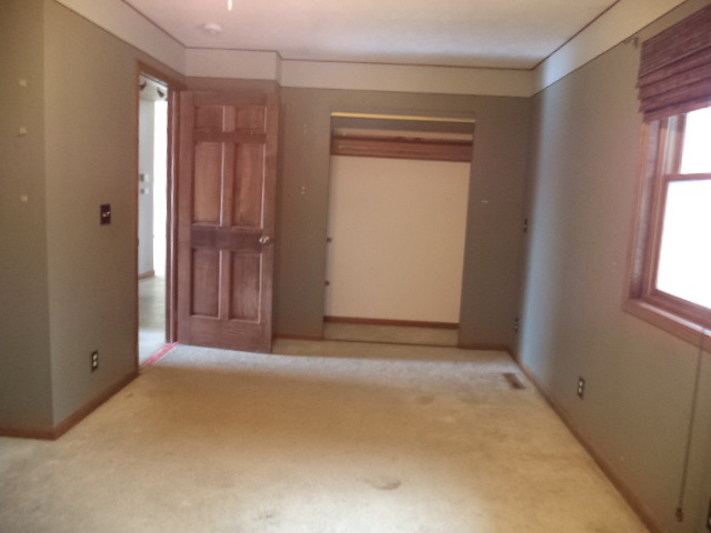 17529 Burr Oak Road Capron, IL 61012 - Photo 17 of 21