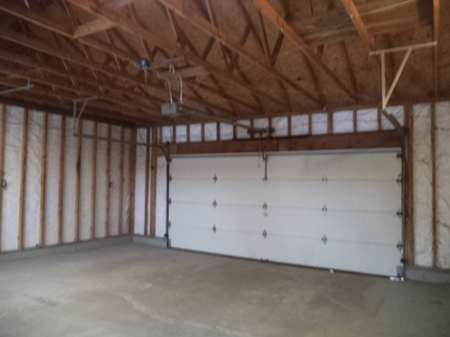 17529 Burr Oak Road Capron, IL 61012 - Photo 18 of 21 a view of a garage