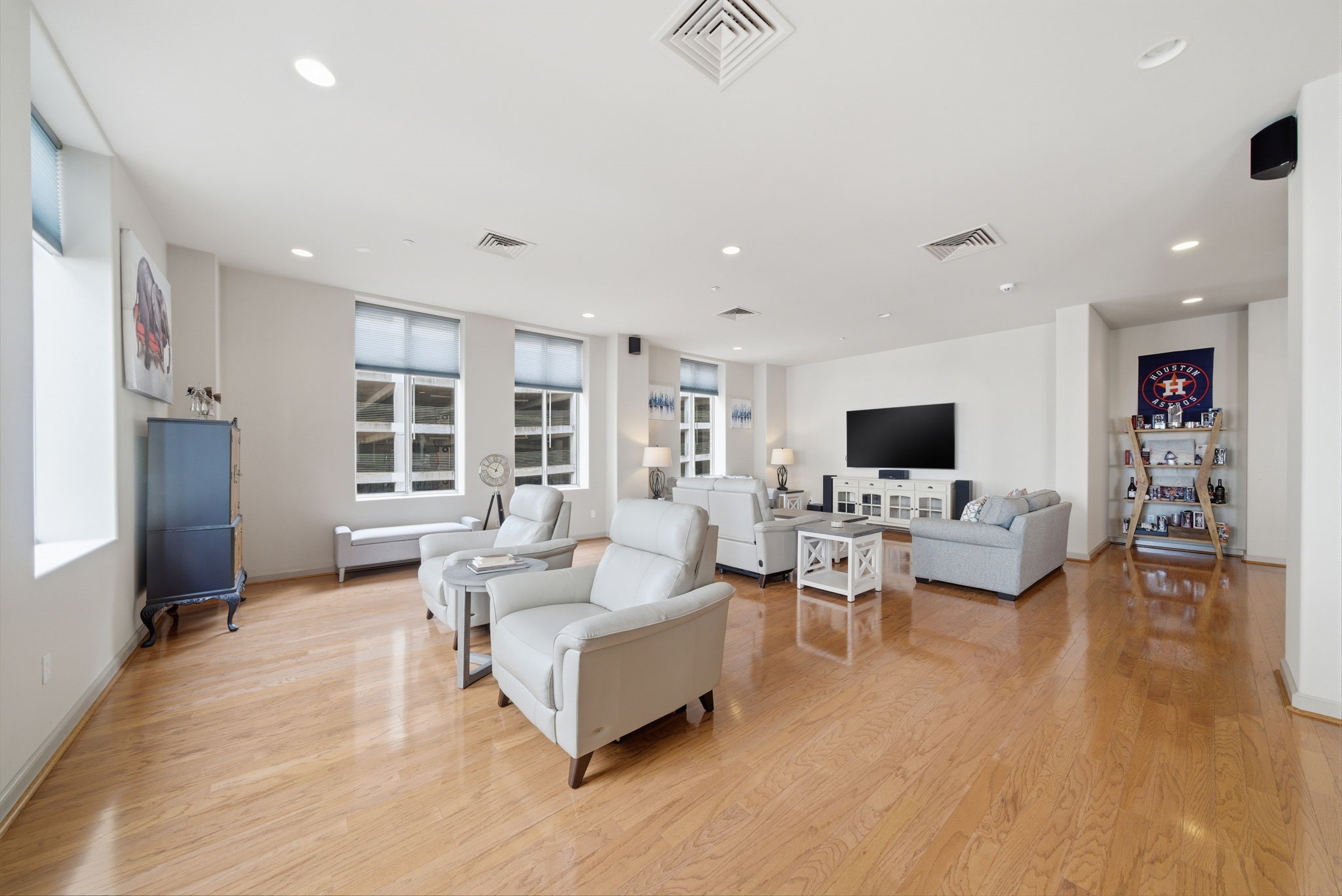 914 Main Street, Unit 801 Houston, TX 77002 - Photo 4 of 31