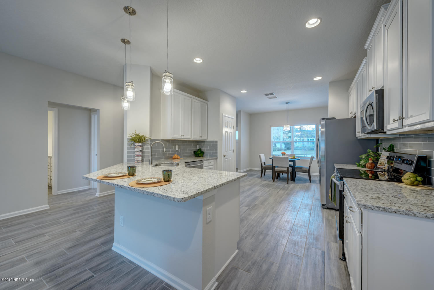 7492 Bowden Road Jacksonville, FL 32216 - Photo 4 of 24 1211 Miramar Ave_32207-9