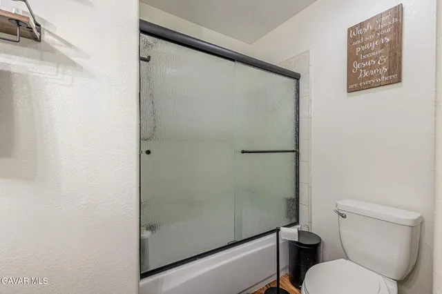 $3,300 | 42056 Jenny Lane, Lancaster, CA 93536