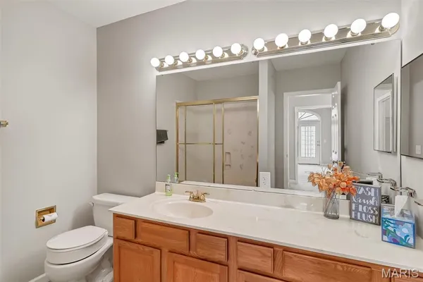 $248,900 | 7400 Whitehall Colonial Lane, Unit 421, Shrewsbury, MO 63119