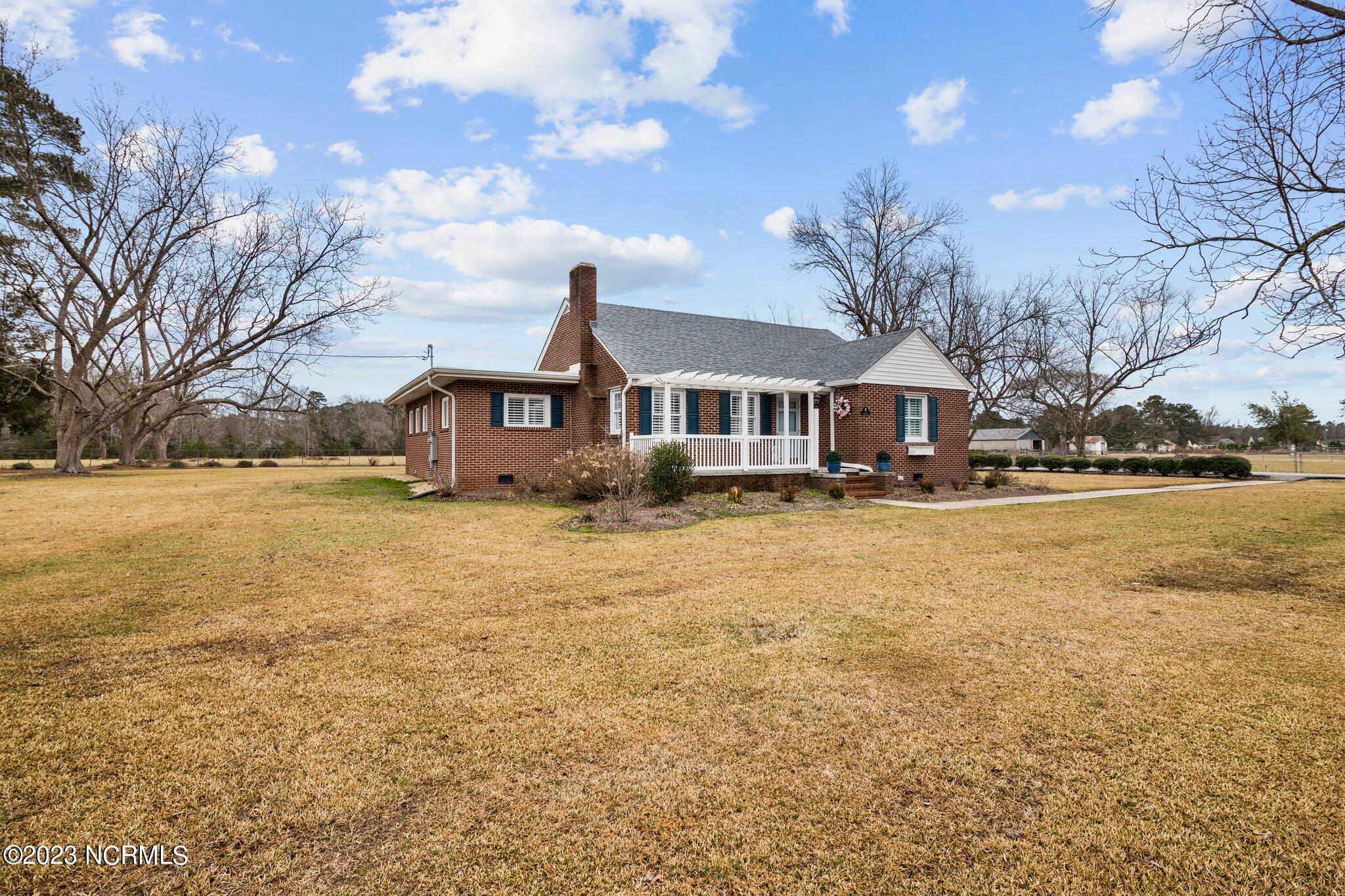 4120 Old Cherry Point Road New Bern, NC 28560 - Photo 3 of 31 front view